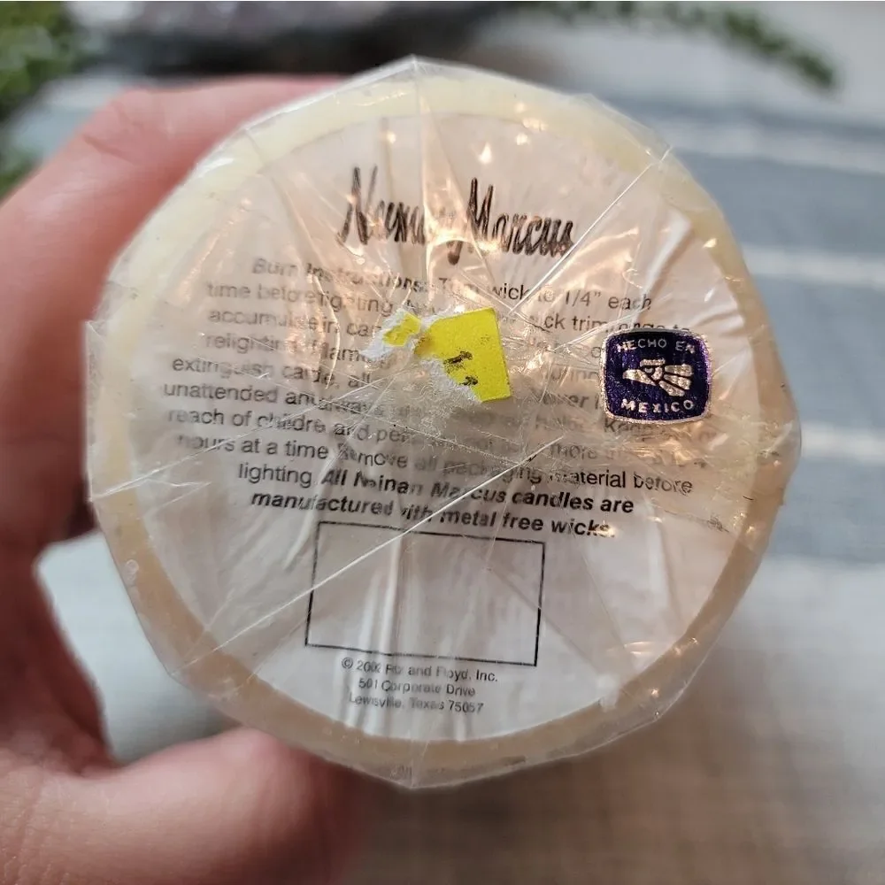 NEIMAN MARCUS Vintage Candle
